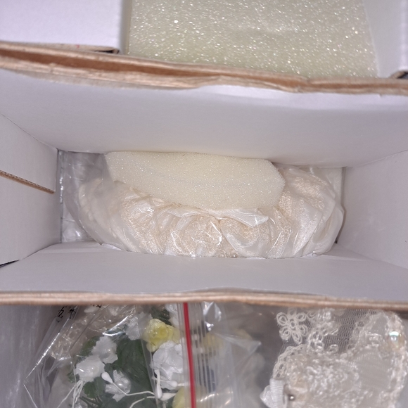 Princess Diana Bride Doll Danbury Mint - Picture 7 of 8